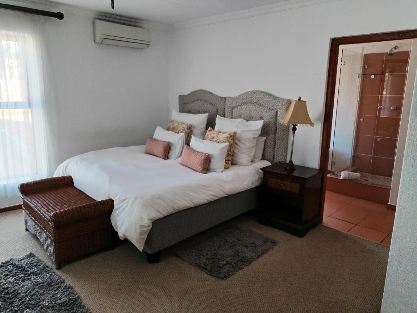 Hole In One Hotel 4*