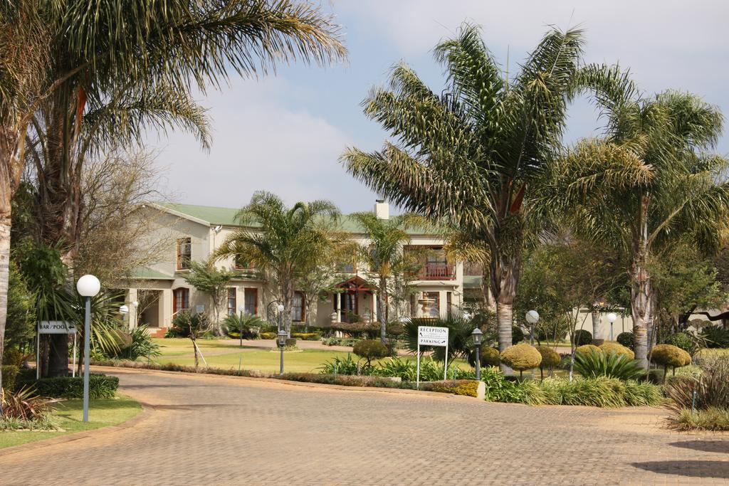 Hole In One 4* Roodepoort